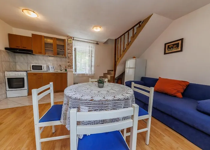 Apartment Luca Kaštela