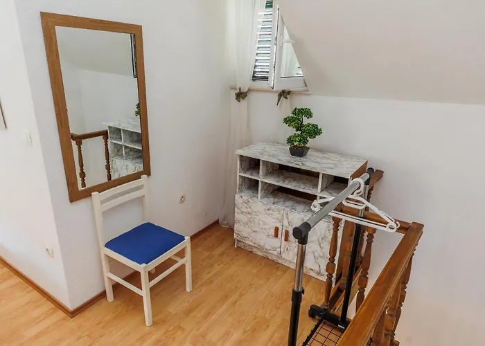 Apartment Luca Kaštela