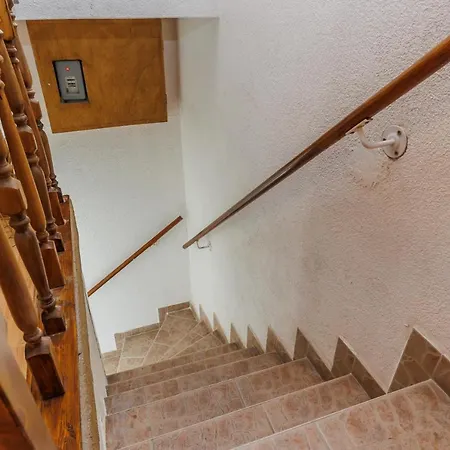 Apartment Luca Kastela