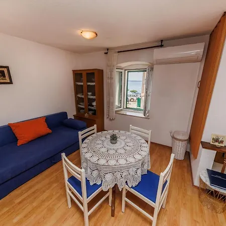 Luca Apartment *